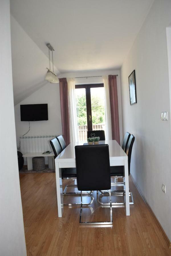 Apartment Silvia Slunj Eksteriør bilde